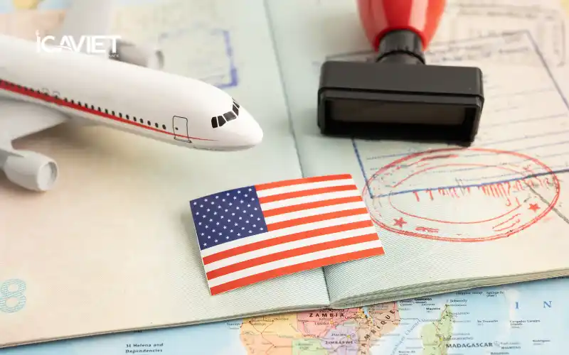 Đến Mỹ bằng visa du lịch rồi kết hôn có phải là vi phạm visa không?